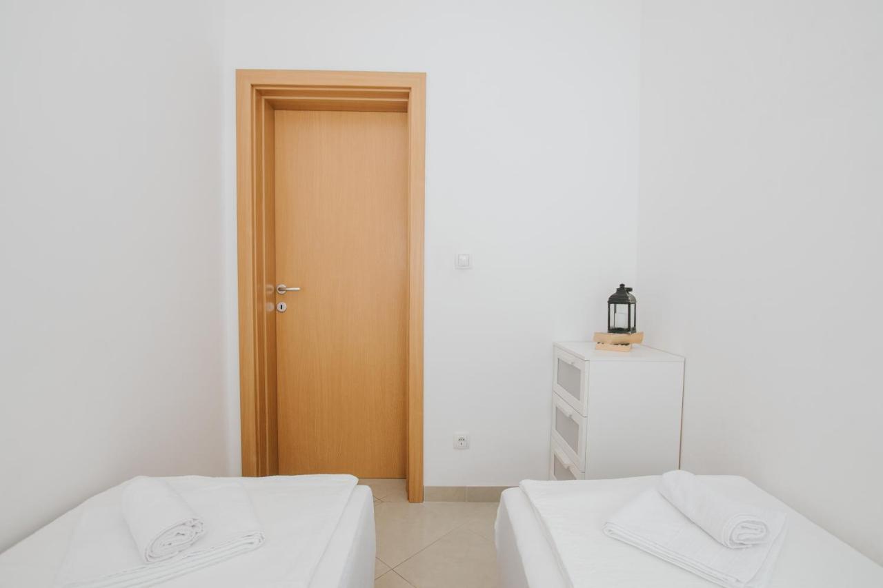 Apartman Sunny Daire Trogir Dış mekan fotoğraf